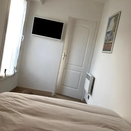2 Pieces Climatise - Superbe Piscine & Wifi- Coeur De Ville - Schneider - 500 M Rue D'antibes & Plages